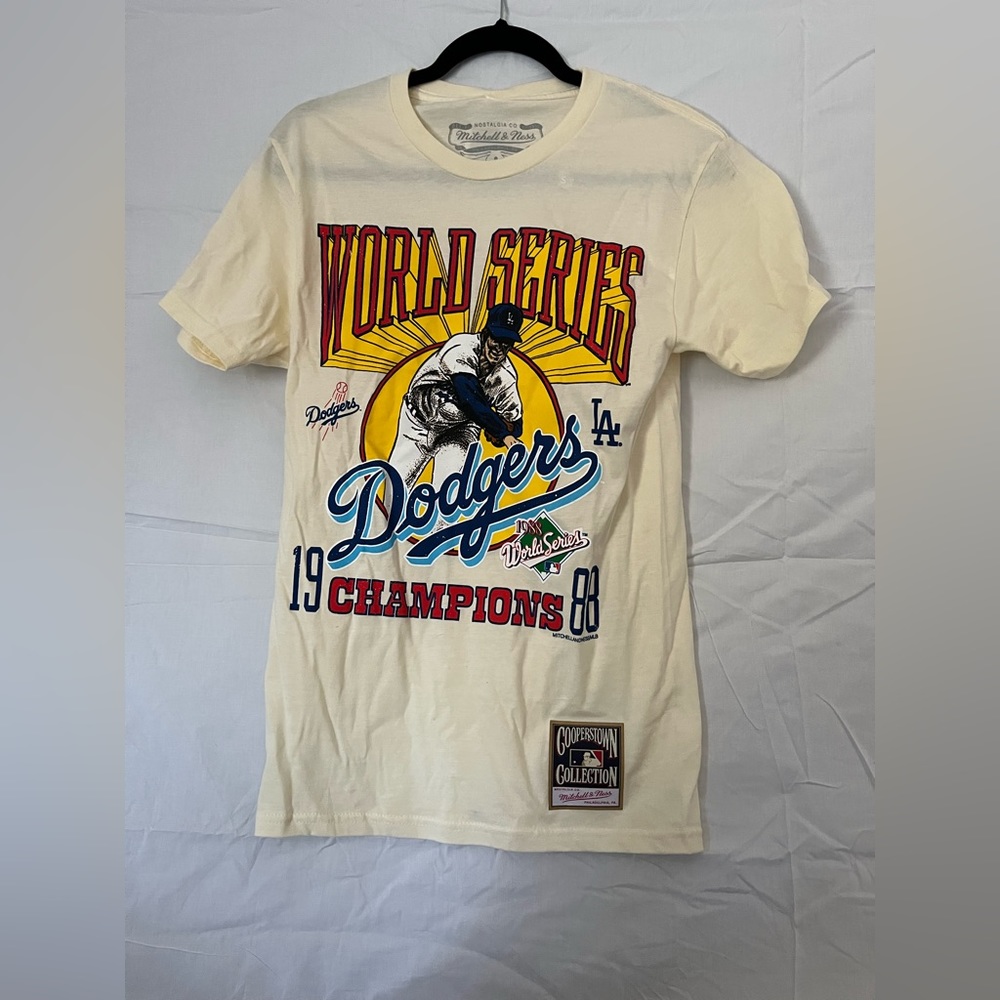 Dodgers baseball T-shirt